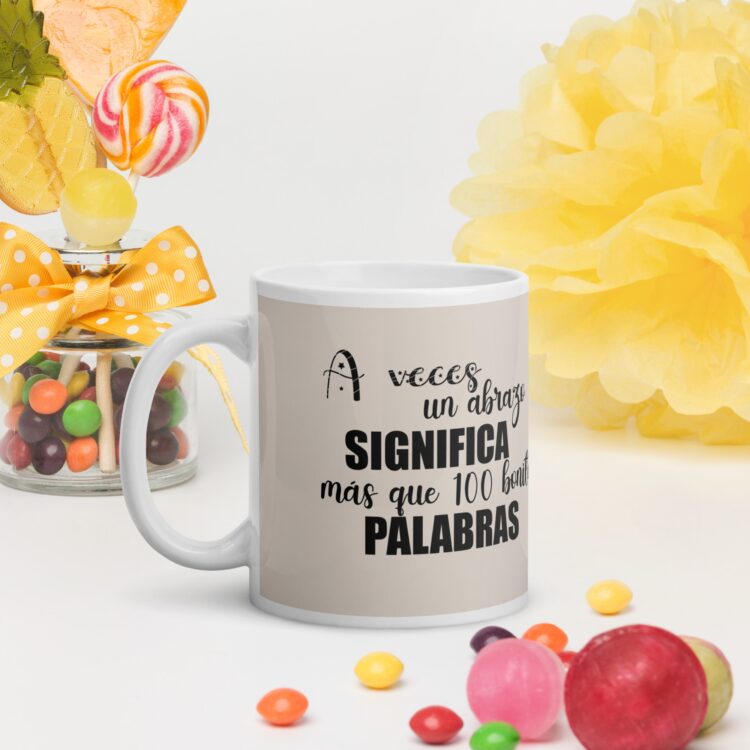 Taza blanca brillante abrazo - Imagen 2